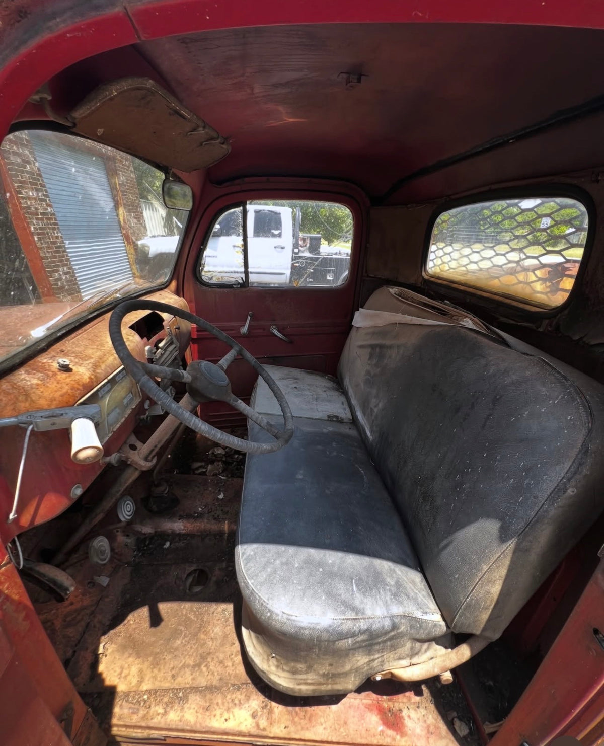 Interior of the 1949 Ford F1