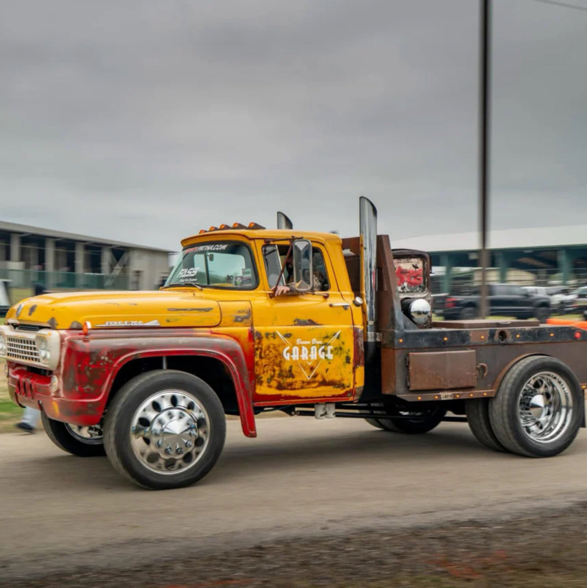 1958 Ford F700 crew cab from the side